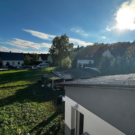 Einfamilienhaus In Ruhiger Lage Sankt Poelten Exterior foto