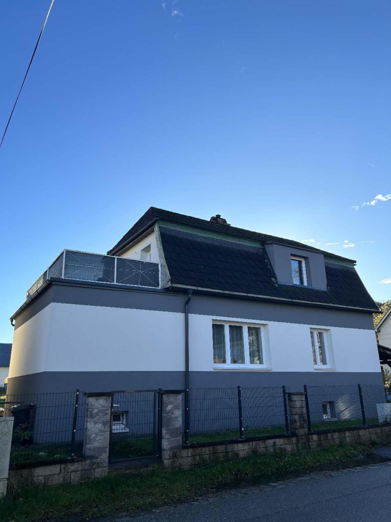 Einfamilienhaus In Ruhiger Lage Sankt Poelten Exterior foto